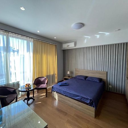 Apartment In Yerevan City Center Republic Square Self Check-In Exterior foto